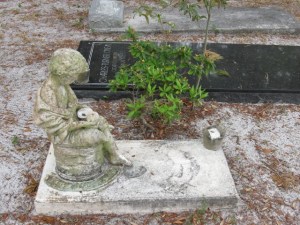Grave marker Cedar Key Cem