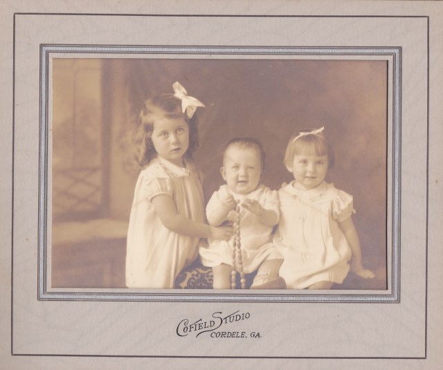 Cofield Studio, Cordele 3 kids ca.1930